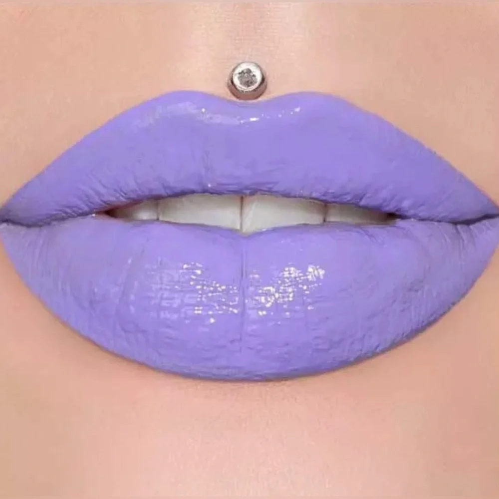 Jeffree Star Supreme Gloss Frosting for Dinner Full Pigment Lip Gloss Purple NIB